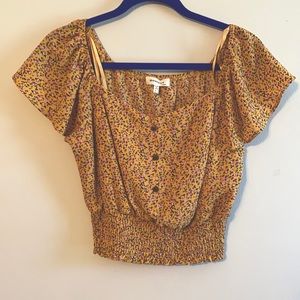 Monteau | Cute Floral Crop Top